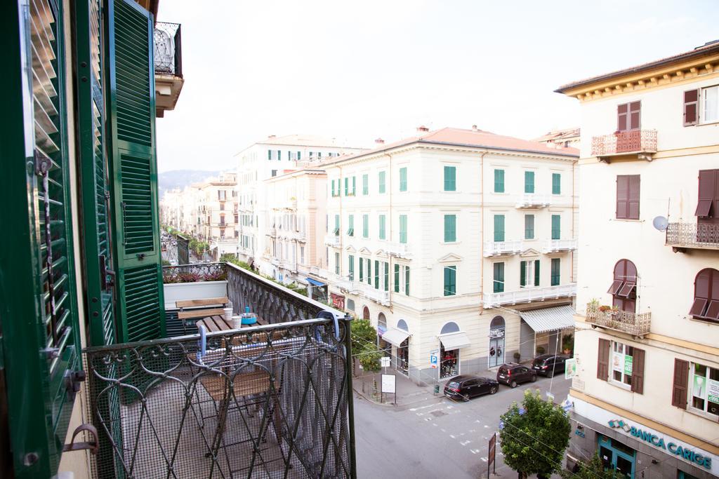 Apartments And Suites 5 Terre La Spezia Exterior photo